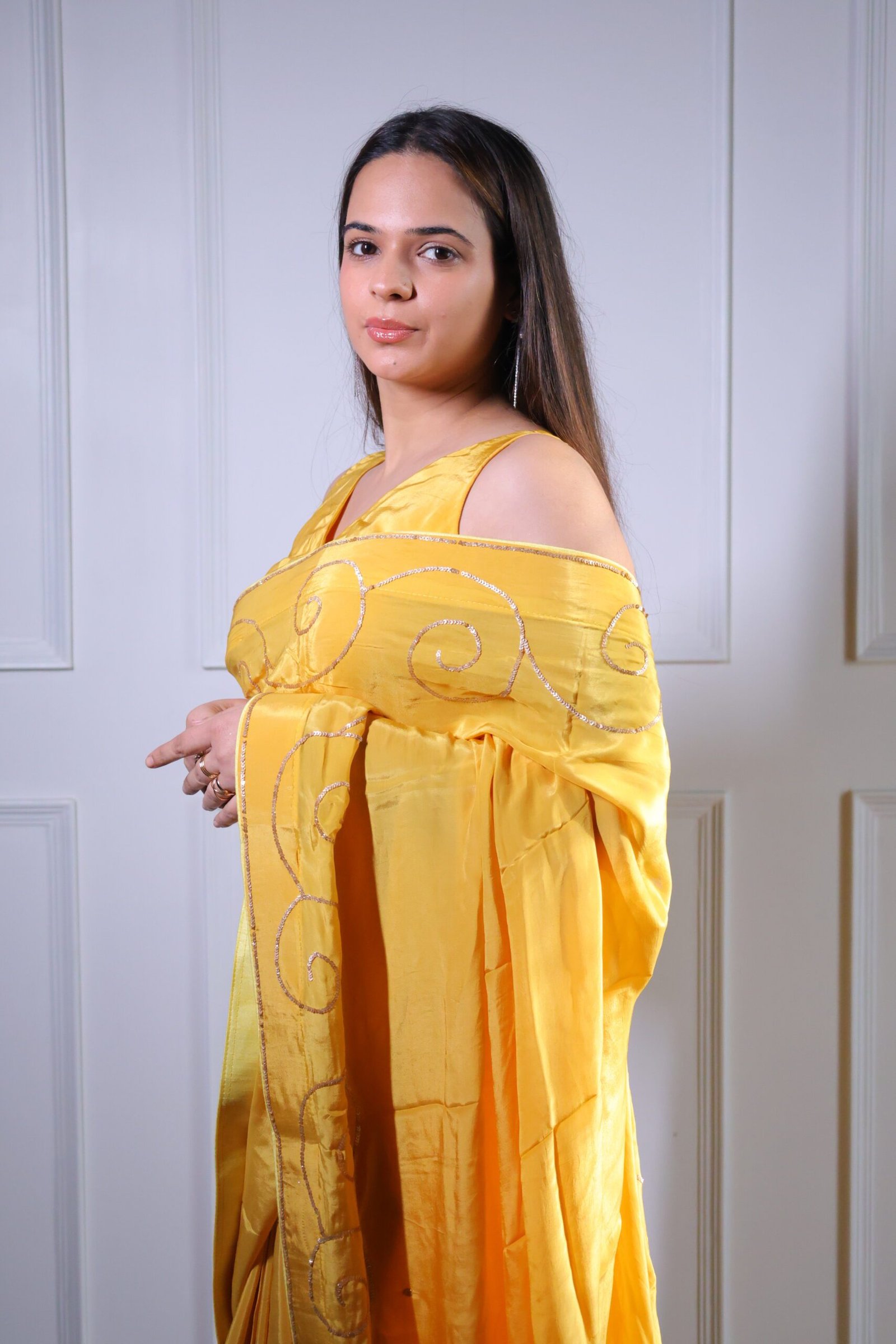 Yellow Silk Crepe Saree - Image 3